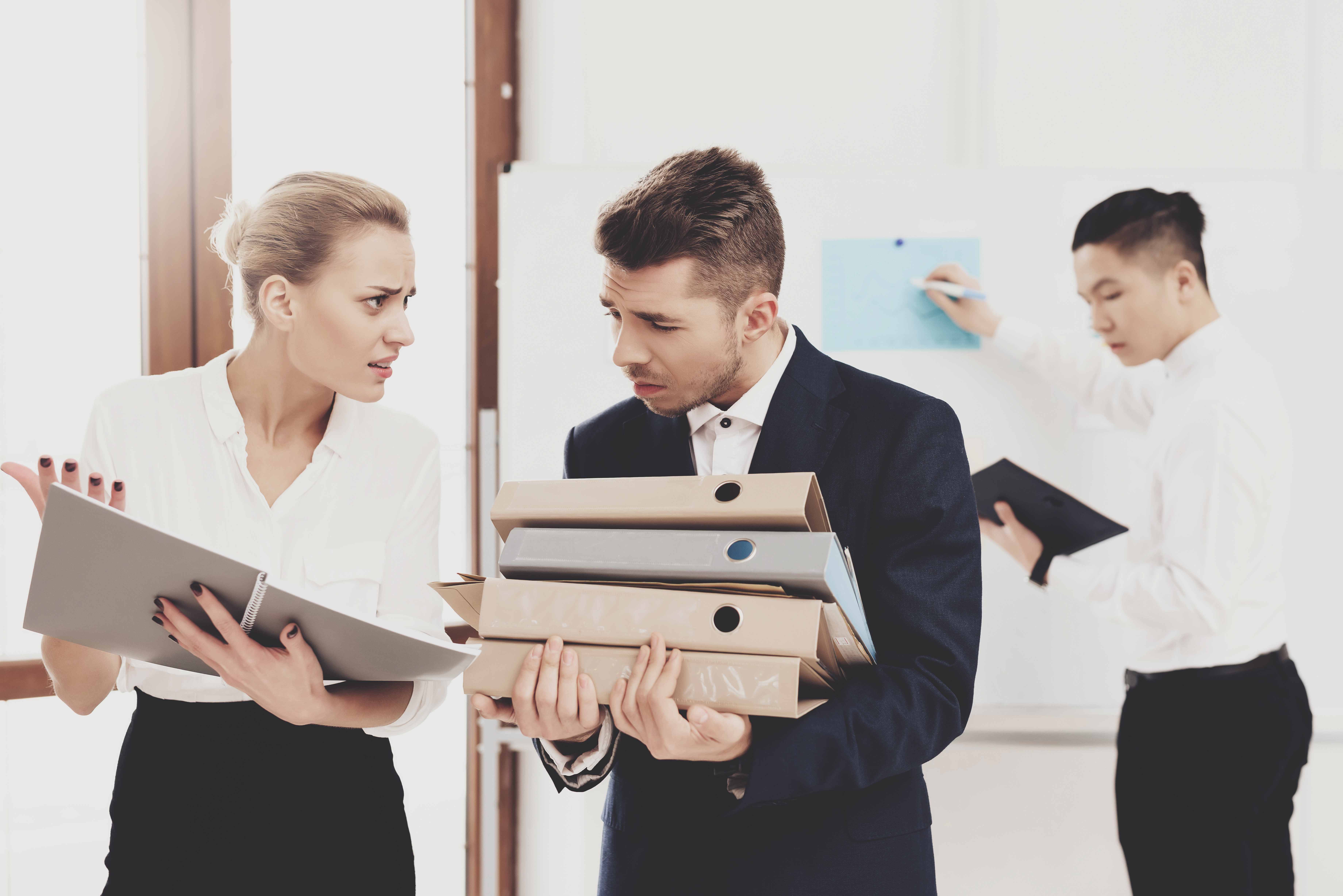 Кто обязан утверждать ПВТР?